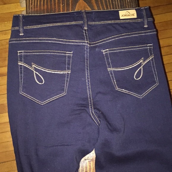 Jeans - Picture 3 of 3